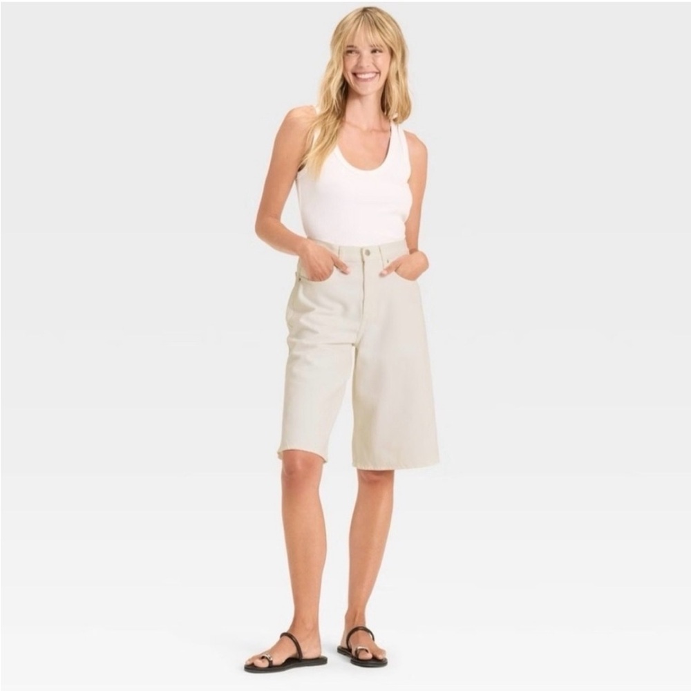 NWT Universal Thread High Rise Long Denim Shorts Culottes White 14